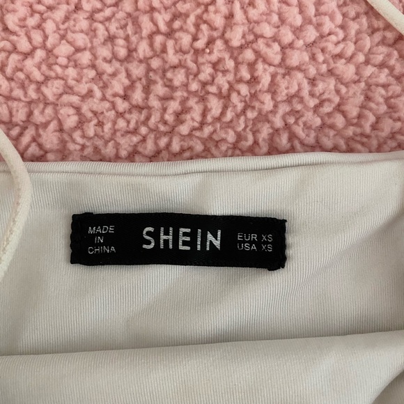 white tank top - Picture 2 of 3